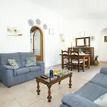 Perez By 别墅 波连斯萨